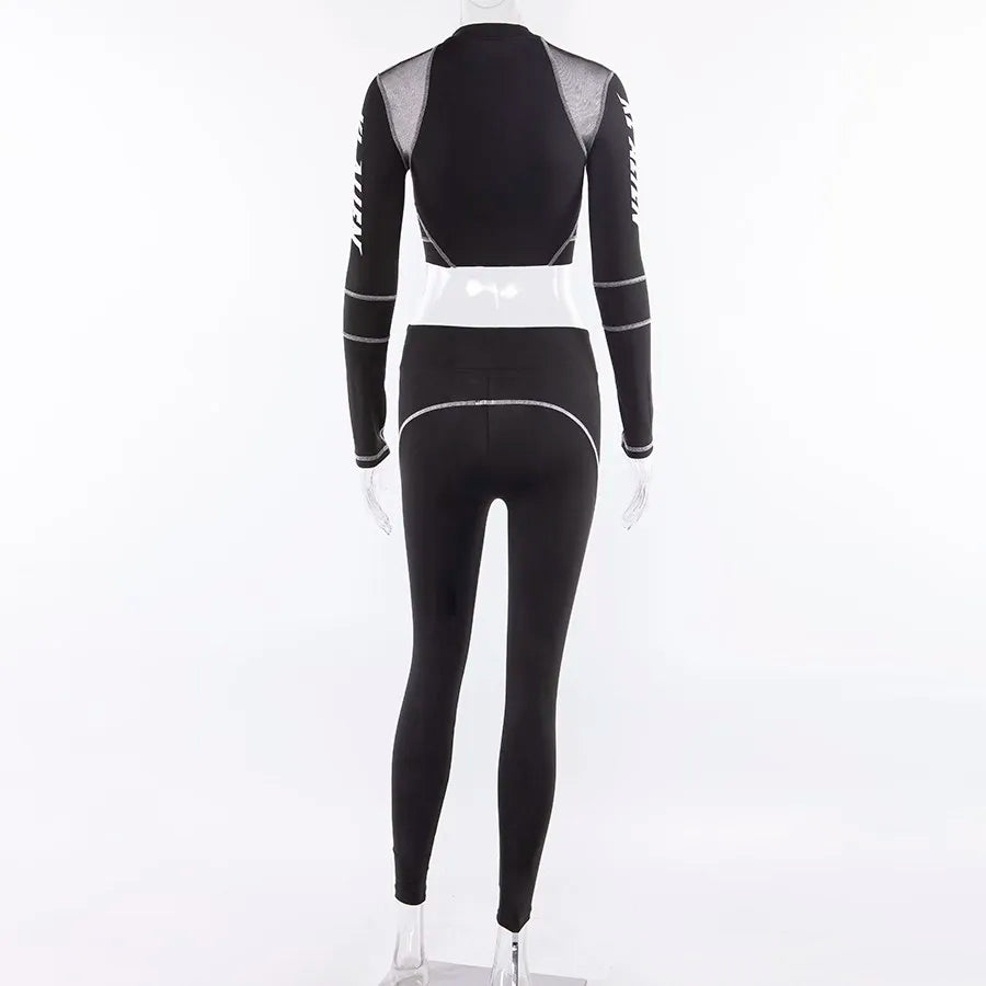 Conjunto deportivo de 2 piezas con estampado de letras para mujer, top corto de manga larga, leggings elásticos, ropa deportiva informal y ajustada